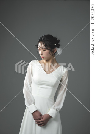 Bride Bride 137025376