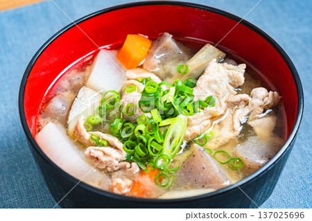 很多豬肉湯 137025696