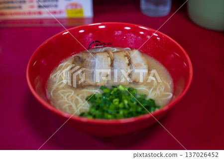 豬骨拉麵 豬骨拉麵 137026452