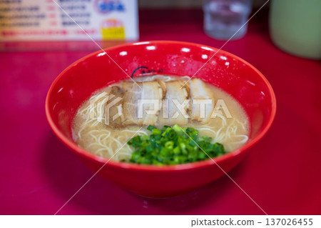 pork bone ramen 137026455
