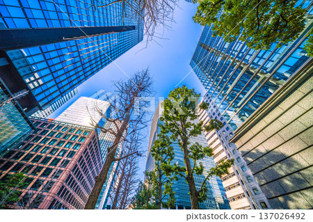 The gloomy cityscape of Tokyo, Japan... The gloomy Japanese economy... A view of Otemachi and the business district in winter = February 21, 2026 137026492