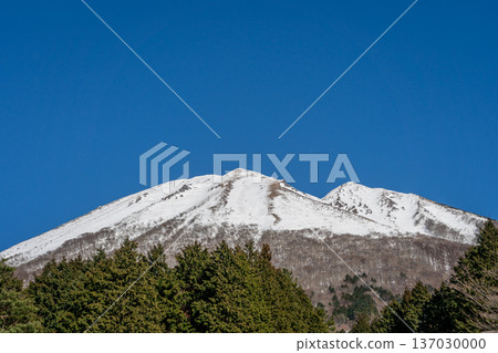 鳥取縣大山白雪皚皚 137030000