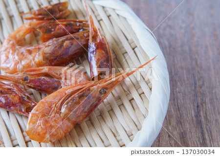 冷風曬乾的甜蝦 冷風曬乾的甜蝦 137030034