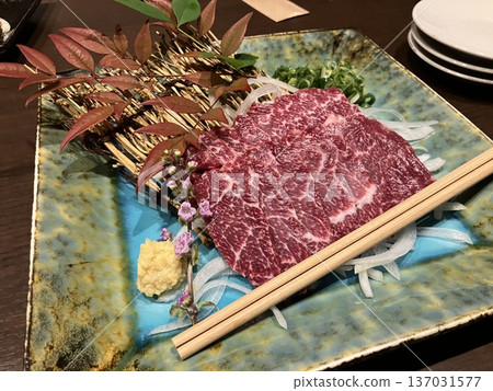 Fresh and glossy horse sashimi 137031577