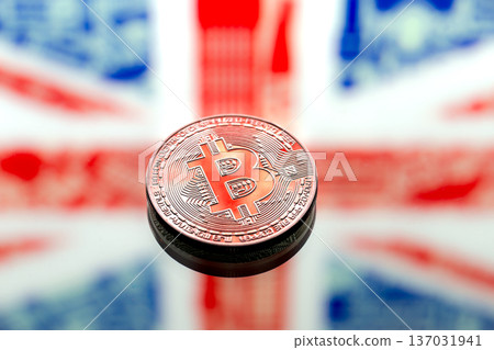 coins Bitcoin, on a background of Great Britain and the British flag, concept of virtual money, close-up. Conceptual image. coins Bitcoin, on a background of Great Britain and the British flag, concept of virtual money, close-up. Conceptual image. 137031941
