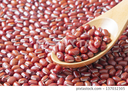 Azuki bean paste Azuki bean paste 137032305