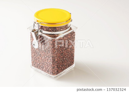 Azuki bean paste Azuki bean paste 137032324