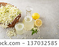 Elderflower beverage 137032585