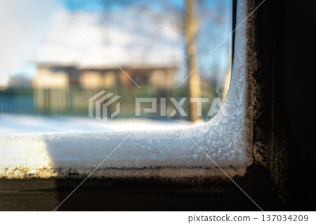 window, ice, winter 137034209