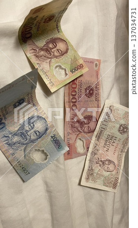 越南盾，4張紙幣 137034731