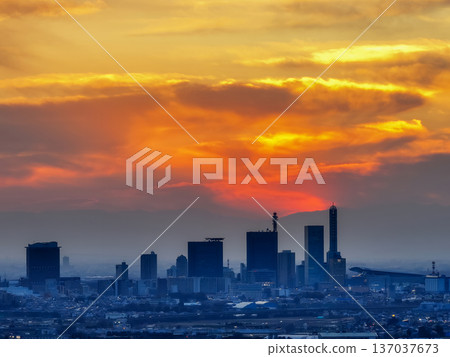埼玉縣埼玉市的埼玉新都心鳥瞰圖和日落 137037673