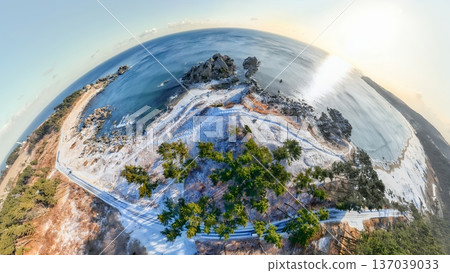Aerial photography of Nakasuka and Tanesashi coasts in Aomori Prefecture, 360-degree shots taken with a drone in winter Aerial photography of Nakasuka and Tanesashi coasts in Aomori Prefecture, 360-degree shots taken with a drone in winter 137039033