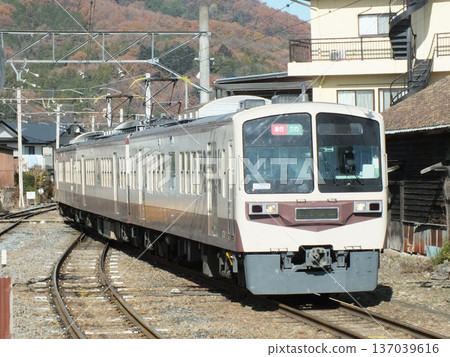 Chichibu Railway 6003 train (photographed at Minano Station) Chichibu Railway 6003 train (photographed at Minano Station) 137039616