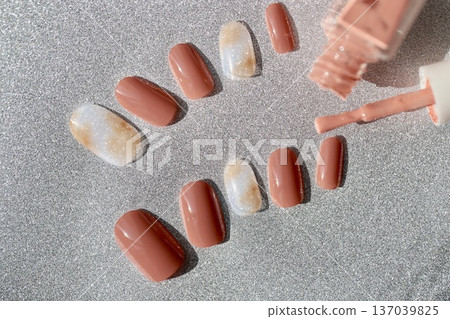 米粉色美甲貼片 - 自製美甲 137039825