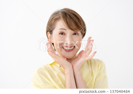 中年女子肖像 137040484