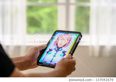 Displaying virtual characters on a tablet 137041679