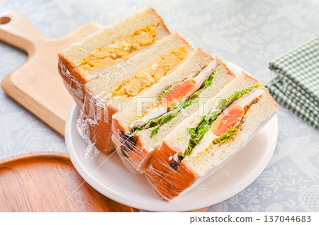 Homemade egg sandwich Homemade egg sandwich 137044683