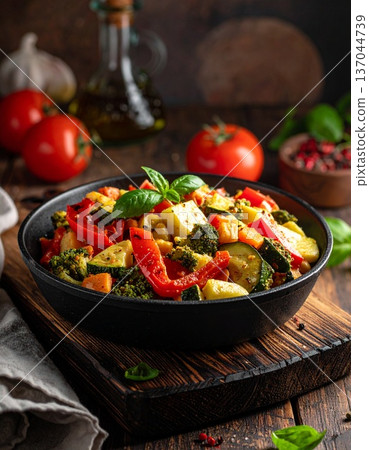 vegetable salad with tomatoes 137044739