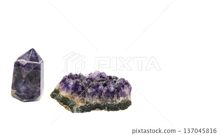 Amethyst crystal and point purification image background transparent 137045816