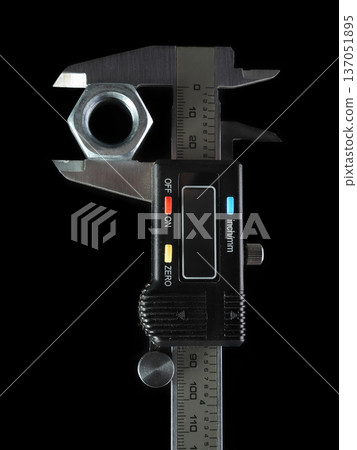 Electronic calipers with nut Electronic calipers with nut 137051895