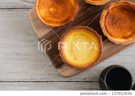 Tart that looks delicious Tart that looks delicious 137052656