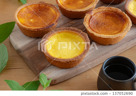 看起來很好吃的蛋撻 137052690