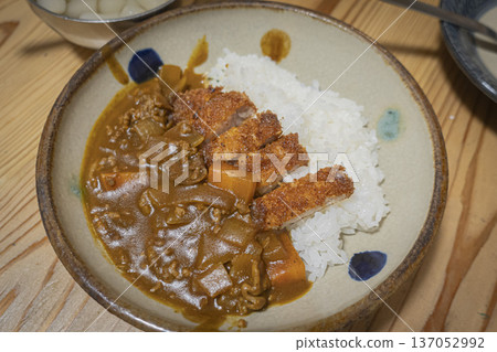 Pork cutlet curry, homemade, pork cutlet, curry Pork cutlet curry, homemade, pork cutlet, curry 137052992