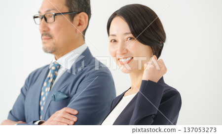 Business men and women Business men and women 137053273