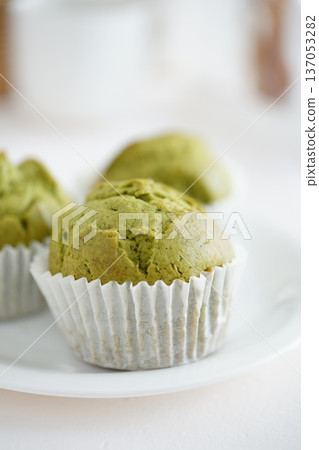Matcha Muffin Matcha Muffin 137053282