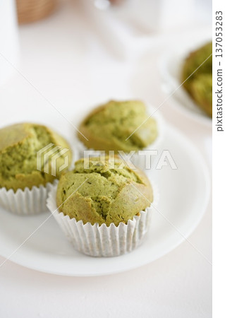 Matcha Muffin Matcha Muffin 137053283