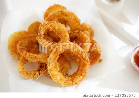 onion ring 137053575