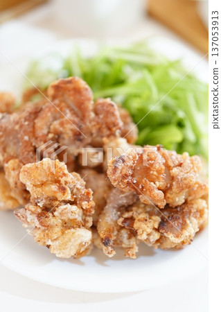 Deep-fried pork Deep-fried pork 137053913