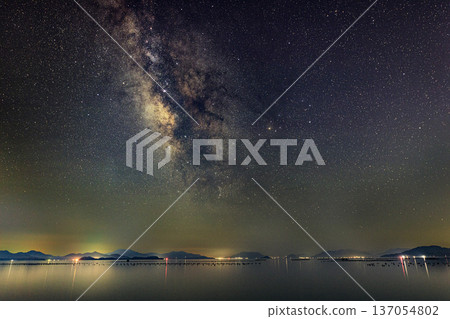 瀨戶內海初夏星空，夏季銀河與星座 137054802