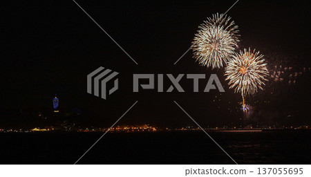 鎌倉江之島海燭煙火 137055695