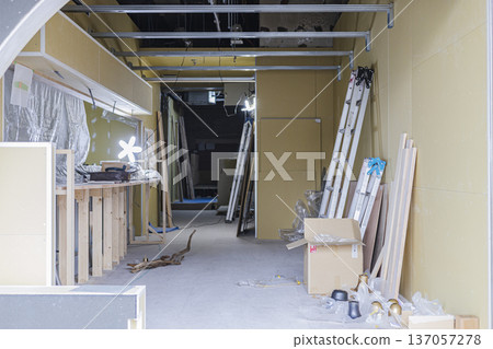 室內裝修工程進行中 - 裝修現場照片 137057278