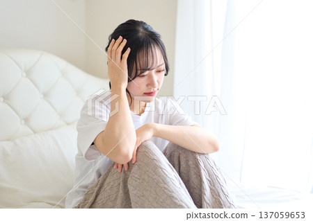 Woman feeling unwell Woman feeling unwell 137059653