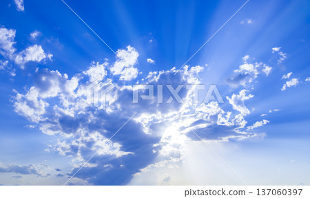 在藍天的太陽 在藍天的太陽 137060397