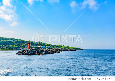 Visiting Yagishiri Island, the island of Ororon 137061468