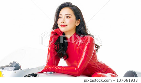 female, lady, woman 137061938