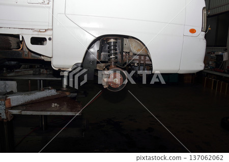 Automobile inspection, maintenance, repair shop repair Automobile inspection, maintenance, repair shop repair 137062062