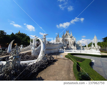White Temple Wat Rong Khun Chiang Rai, Thailand 137062750