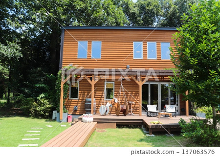 Log House Log House 137063576