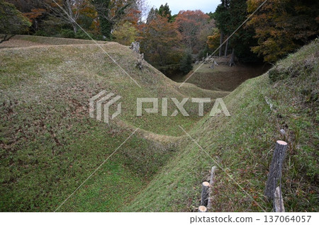Yamanaka Castle Ninomaru Moat Mishima City 137064057