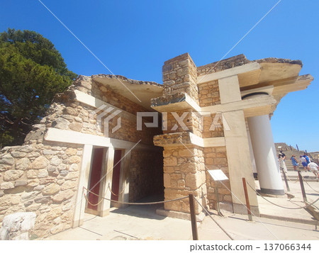 Knossos Palace Ruins of Minoan Civilization in Crete Greece Knossos Palace Ruins of Minoan Civilization in Crete Greece 137066344