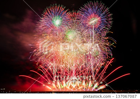 秋田縣大曲煙火 137067087