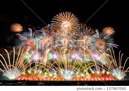 秋田縣大曲煙火 137067088