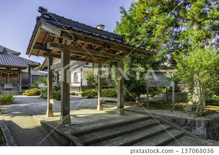 Keta Jingu-ji Temple Shokaku-in Temple Gate, Hakui City, Ishikawa Prefecture 137068036