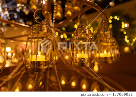 Gentle lantern light Gentle lantern light 137069081