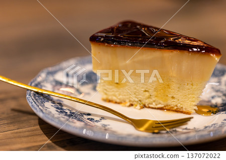 Mirror Caramel Pudding Cake and an Elegant Afternoon Tea Time Mirror Caramel Pudding Cake and an Elegant Afternoon Tea Time 137072022