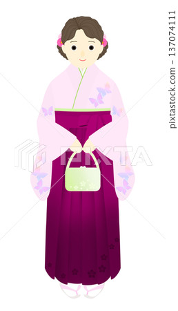 Graduation ceremony_Woman in hakama 137074111